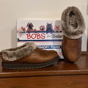 Bobs from Sketchers Memory Foam Slipper/Slides Faux Fur Lining New in Box 8.5